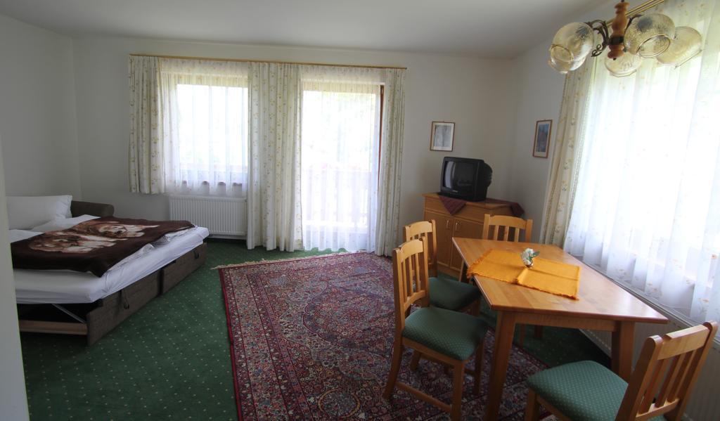 Hubertushof Beim Römerbad Gasthof