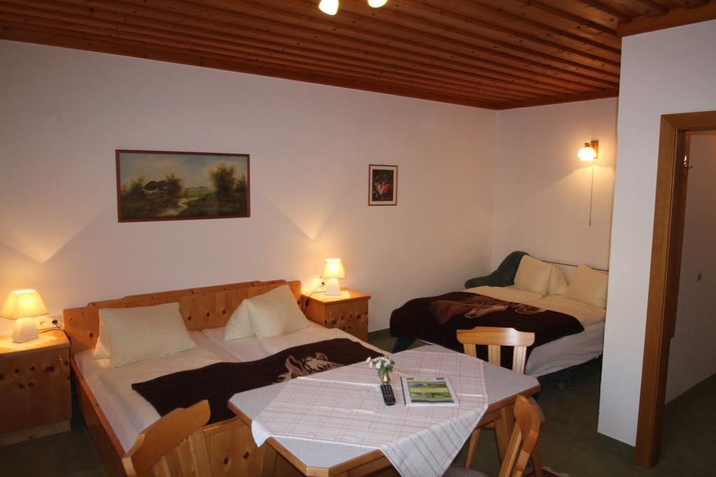 Hubertushof Beim Römerbad Gasthof